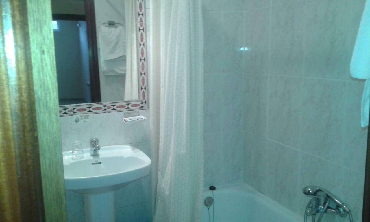 Hostal Avila Ocaña Exteriér fotografie