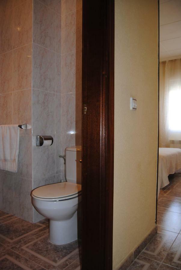 Hostal Avila Ocaña Exteriér fotografie