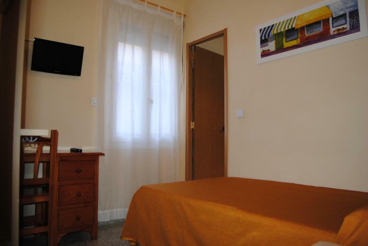Hostal Avila Ocaña Exteriér fotografie