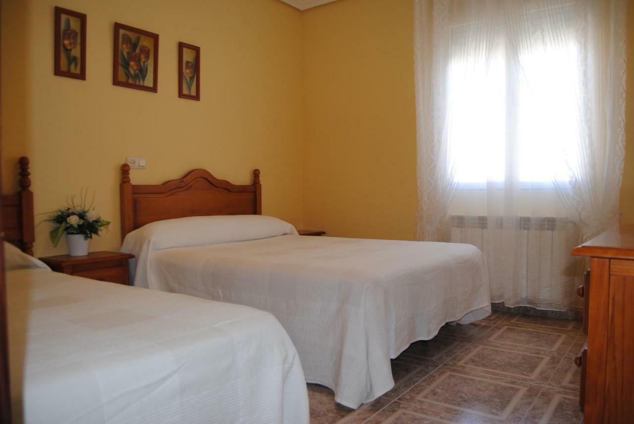 Hostal Avila Ocaña Exteriér fotografie