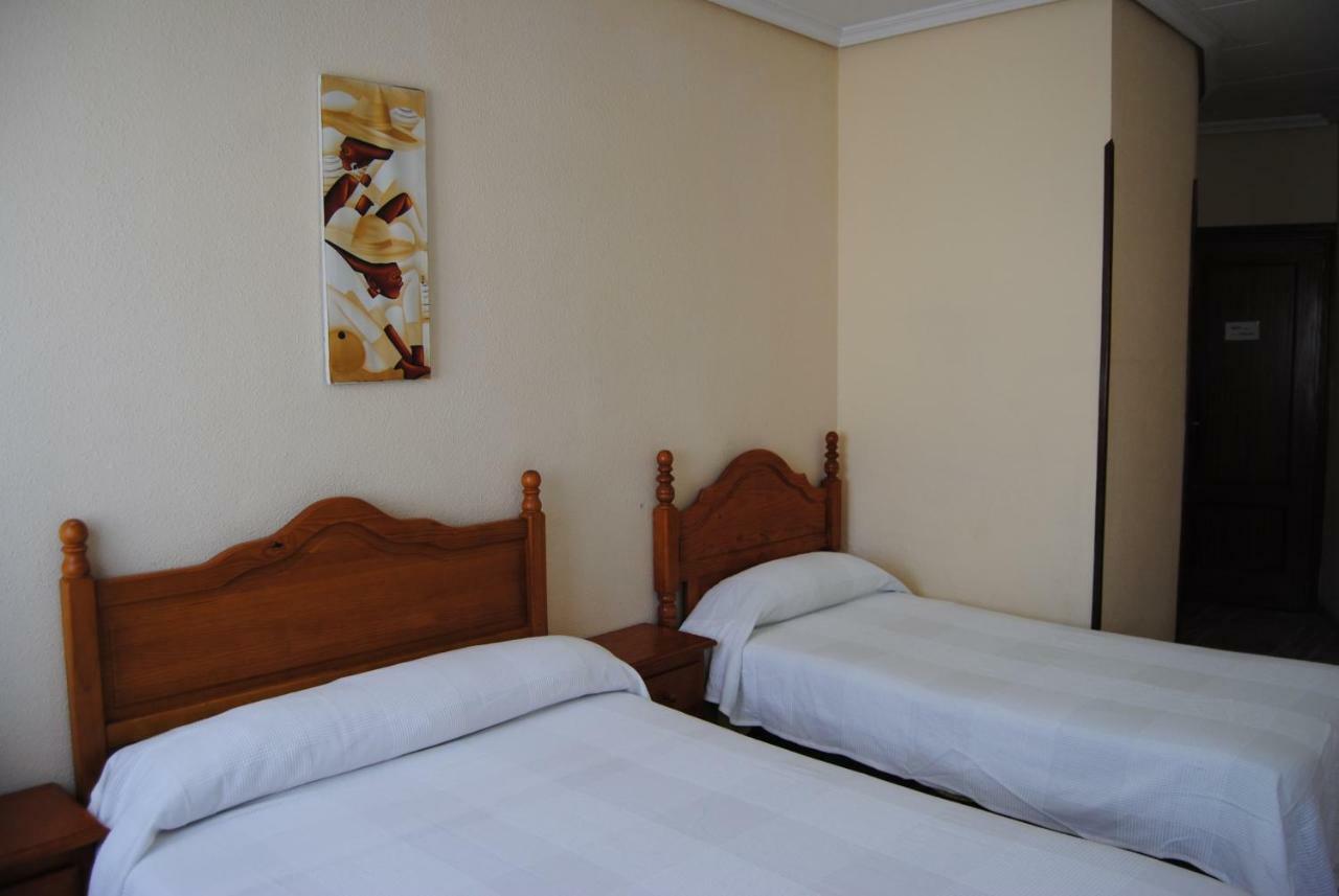 Hostal Avila Ocaña Exteriér fotografie